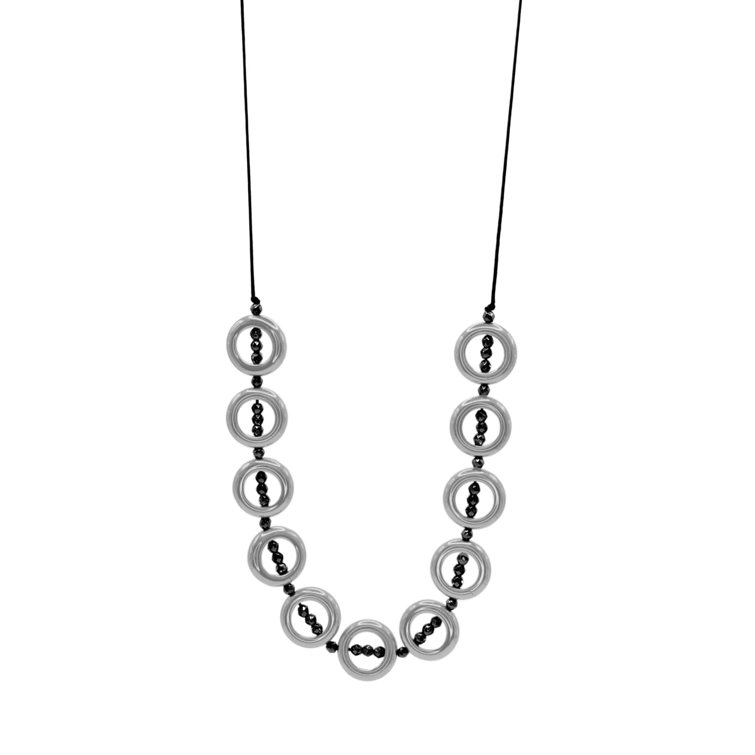 Choker Με Στρογγυλούς Ασημένιους Αιματίτες